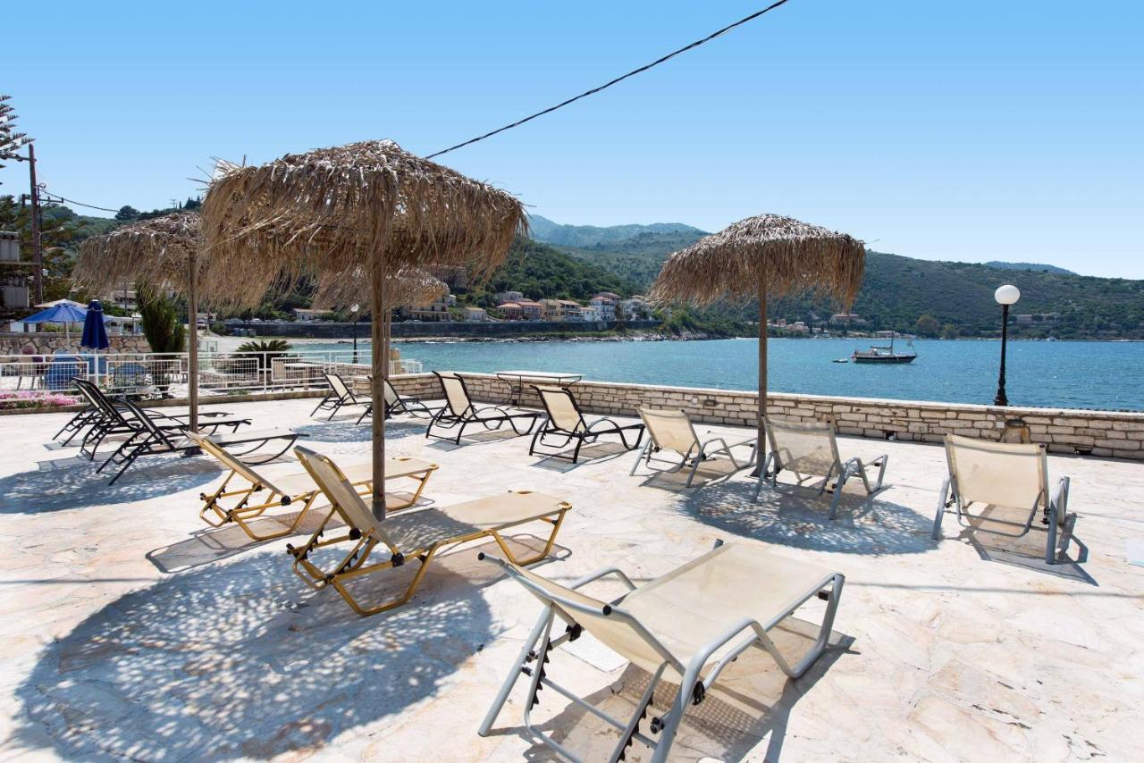Marika Apartments Kassiopi Exterior foto